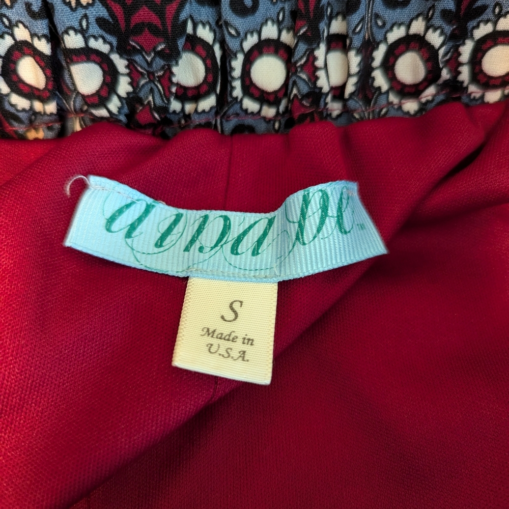 Aina Be Burgundy/Blue Lined Lightweight Floral Skirt - Size Small - Picture 4 of 5